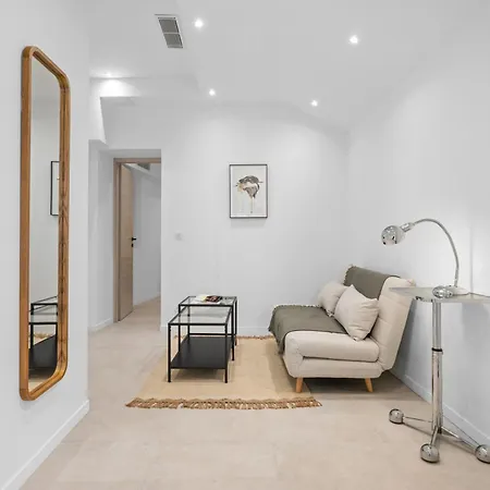 Deux Pieces Renove Au Coeur De La Vieille Ac Apartment *