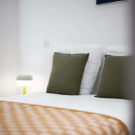 Deux Pièces Rénové Au Coeur De La Vieille Ac Appartement *